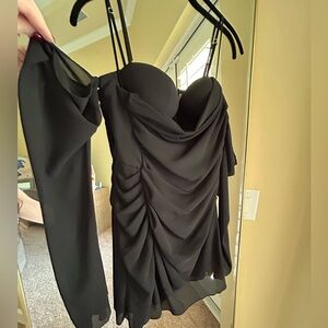 Oh Polly size 4 dress worn once mini slit